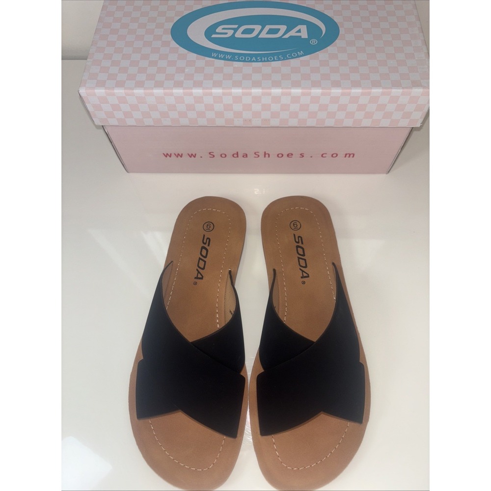 Soda Women Black Crisscross Strap Slide Sandals Flat Slip On Shoes Size 6 NEW